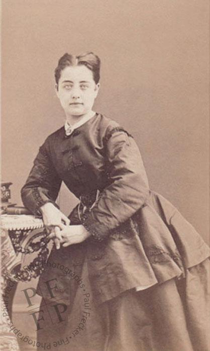 Pauline Lucca
