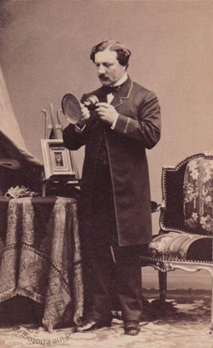 An unidentified sitter