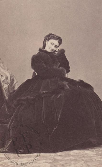 Bernadine Hamakers