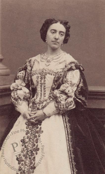 Caroline Vandenheuvel-Duprez