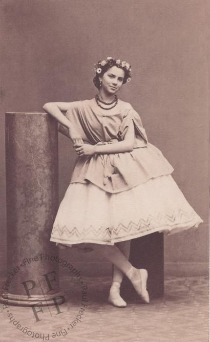Mlle Thibert