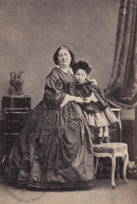 Mrs Jane Cartwright and Miss Maud Cartright