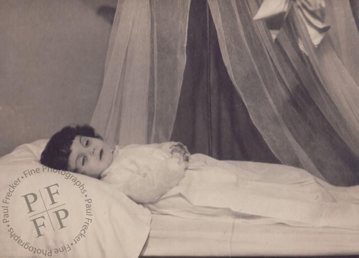 Young girl with a fringe