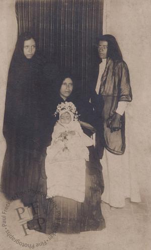 post mortem, post mortem portrait, post mortem portraits, mourner, mourners, mourning, Mexico, Mexic